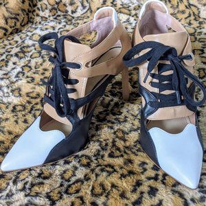 Gianni Bini Jazzlynn Leather Lace-Up Shooties